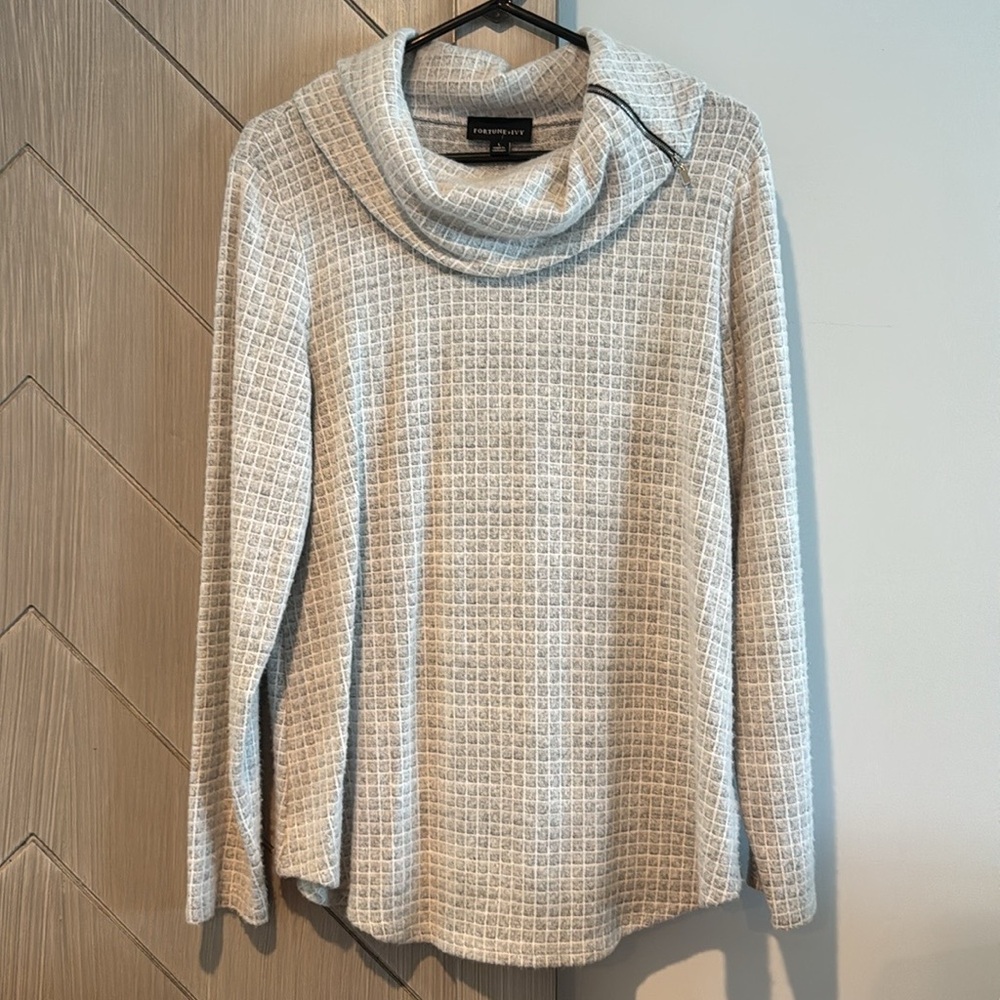 Fortune Ivy Light Gray Textured Cowl Neck Sweater